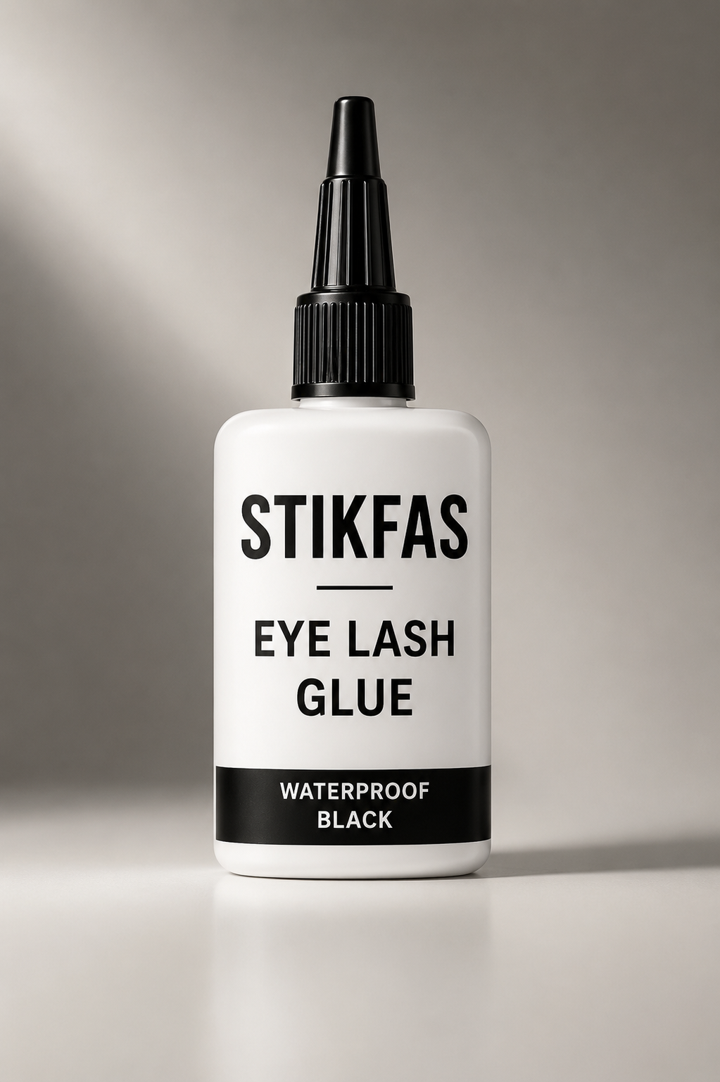 Stikfas Men eyelash glue bottle